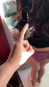 被体育课老师C了一节课作文渺渺